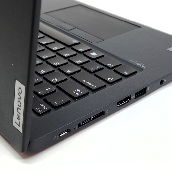 Laptop Lenovo ThinkPad T14s G2 - zdjęcie produktu